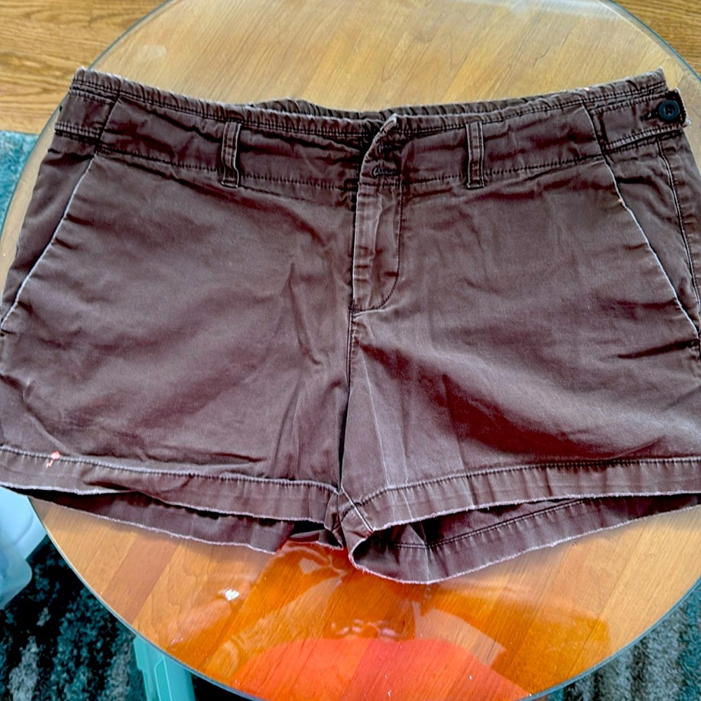Super comfortable shorts. Size 14